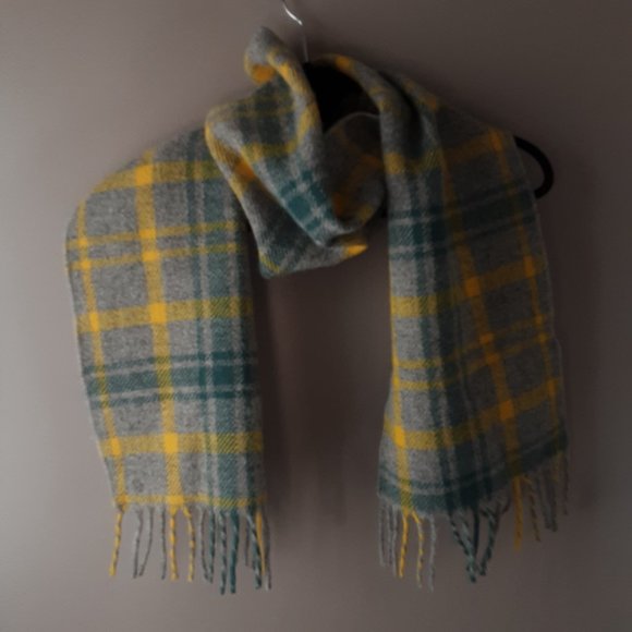 Faribault Woolen Mill Company 100% Wool Plaid Grey Green Oblong Scarf New! - Picture 5 of 15